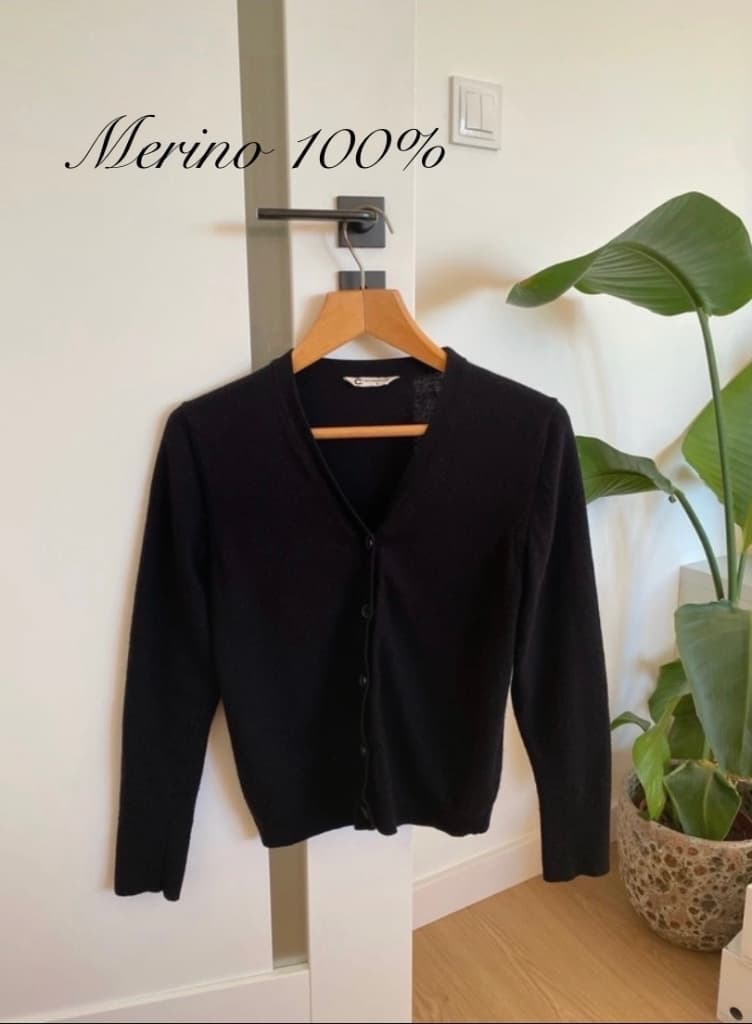 Czarny krótki kardigan Merino Cubus 36 S