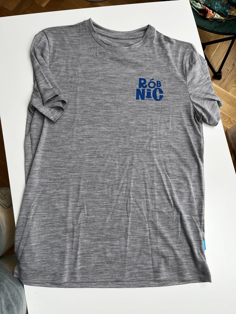 T-shirt z nadrukiem, wełna merino